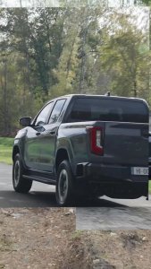 Hilux tilattavissa