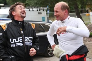 Photos from Rallit.fi's post