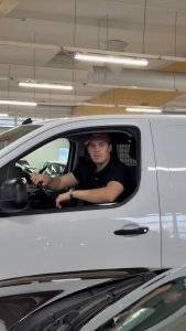 Säröileekö ajonautinto?