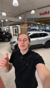 Toyota Urban Cruiser on uusi sähäkkä täyssähköinen SUV - olisko tämä sinulle sopiva malli?